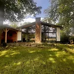 Hébergement de vacances Luxe Recreatiebungalows Midden In Bosrijke Omgeving Noord-brabant
