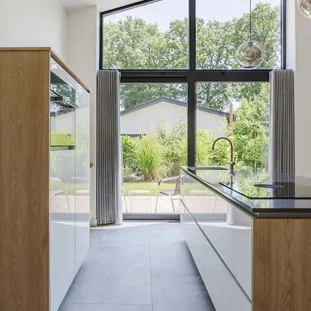 Luxe Recreatiebungalows Midden In Bosrijke Omgeving Noord-brabant *