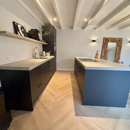 Luxe Recreatiebungalows Midden In Bosrijke Omgeving Noord-brabant * Waalre