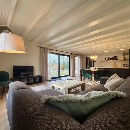 Luxe Recreatiebungalows Midden In Bosrijke Omgeving Noord-brabant *