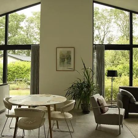 Hébergement de vacances Luxe Recreatiebungalows Midden In Bosrijke Omgeving Noord-brabant