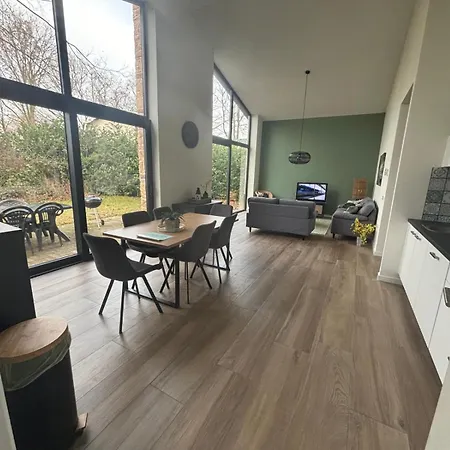 Luxe Recreatiebungalows Midden In Bosrijke Omgeving Noord-brabant Waalre