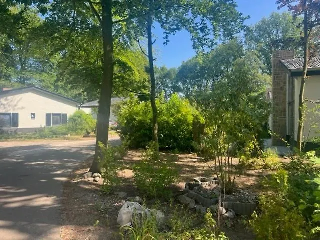 Luxe Recreatiewoningen Midden In Bosrijke Omgeving בית נופש Waalre